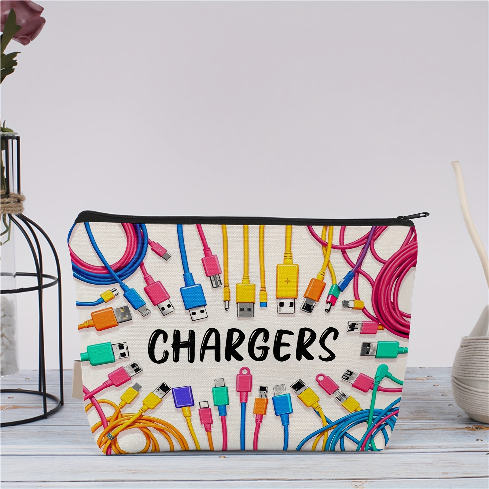 Colorful Cable USB Storage Bag - Office Furniture Brand のレビューと価格